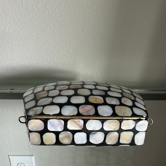 Ramla the pearly shell handbag. NWOT - Picture 8 of 8